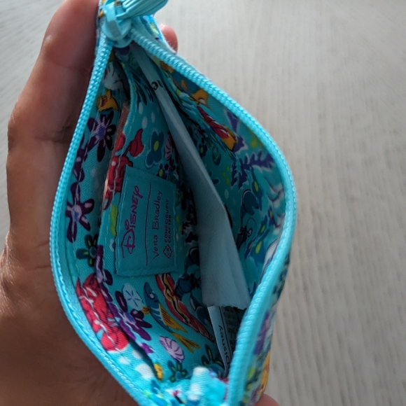 Vera Bradley Disney LIMITED EDITION Zip ID Case ARIEL FLORAL - Picture 4 of 6
